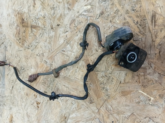 Подушка передньої опори двигуна 11270CN201 NISSAN