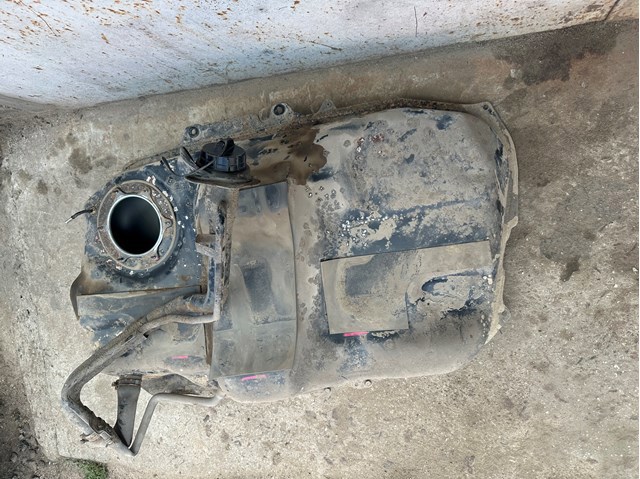 Бензобак Mitsubishi Lancer 10