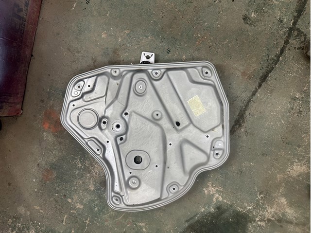 Склопідйомник задніх правих дверей 1Z0839462A VAG