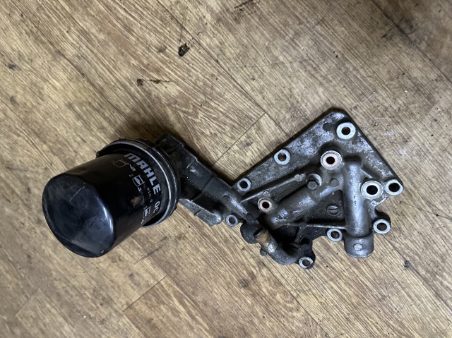 Корпус маслофільтра 21311AA150 SUBARU