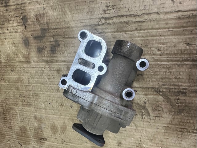 Водяний насос охолодження, з корпусом 251002G500 HYUNDAI