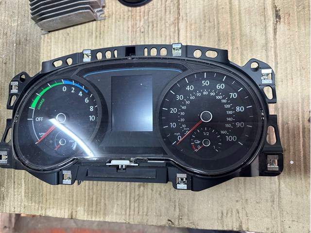 Щиток приладів 5GE920855 VAG
