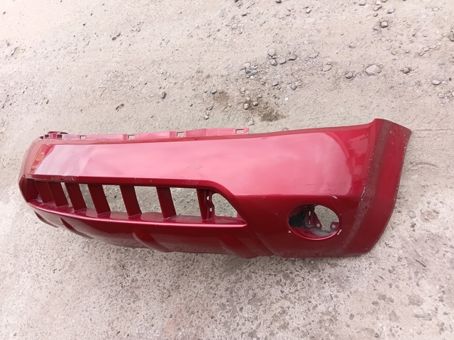 Бампер на авто 62022CC025 NISSAN
