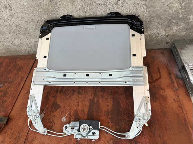 Скло даху 70200SNAA01 HONDA
