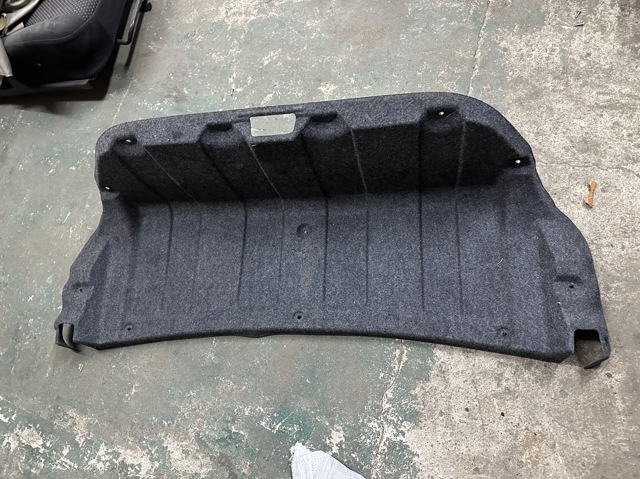 Облицювання багажника п'ятих дверей 7240A030 MITSUBISHI
