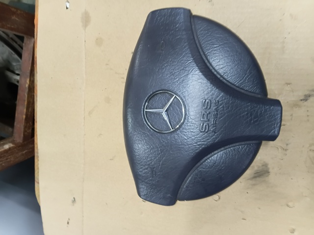 Подушка безпеки водія A1684600198 MERCEDES