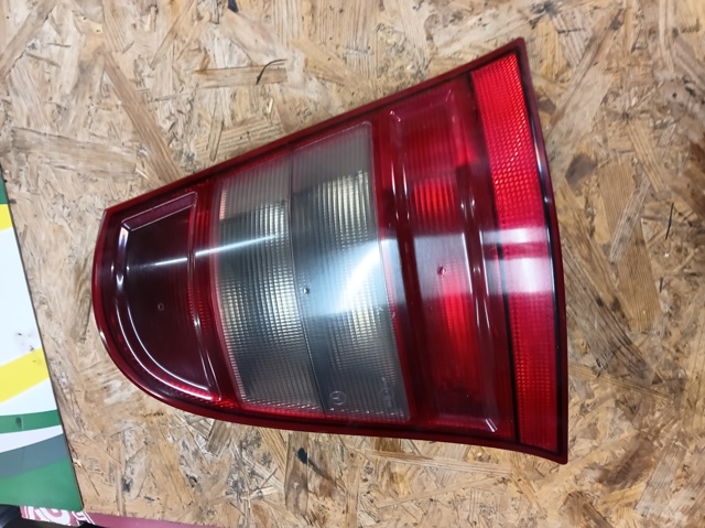 Задня ліва фара A1688200564 MERCEDES