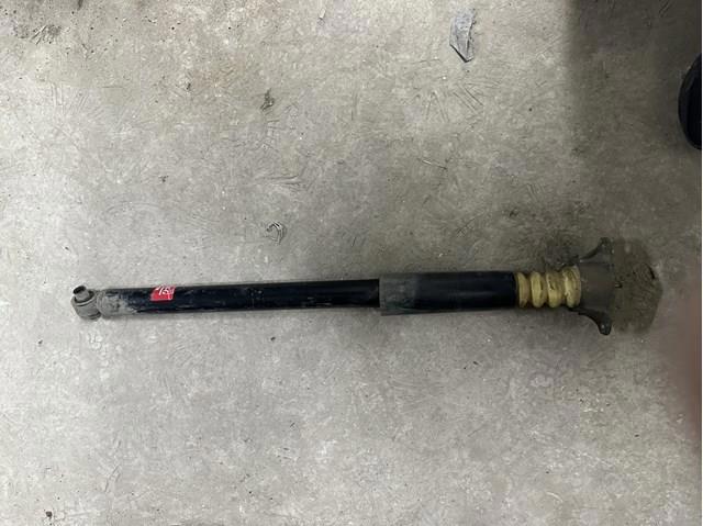 Амортизатори задні BP4K28910D MAZDA