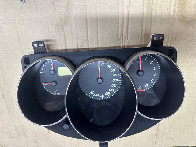 Панель приладів BP4K55214 MAZDA
