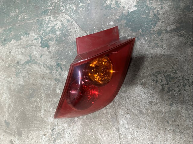 Задня ліва зовнішня фара BP4L51160D MAZDA
