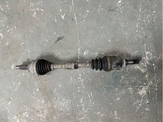 Привід передній лівий FG0525600C MAZDA