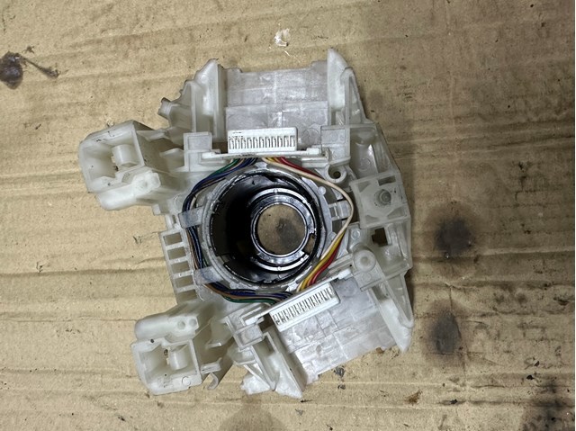 Перемикач підрульовий MN134589 MITSUBISHI