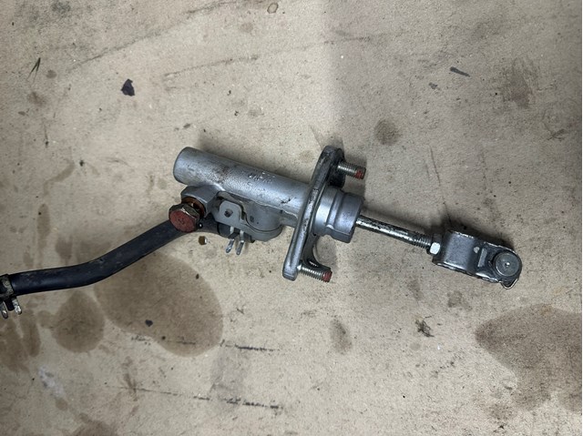 Циліндр зчеплення MR491945 MITSUBISHI