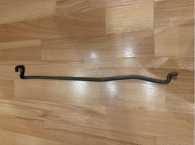 Упор капоту MR526083 MITSUBISHI