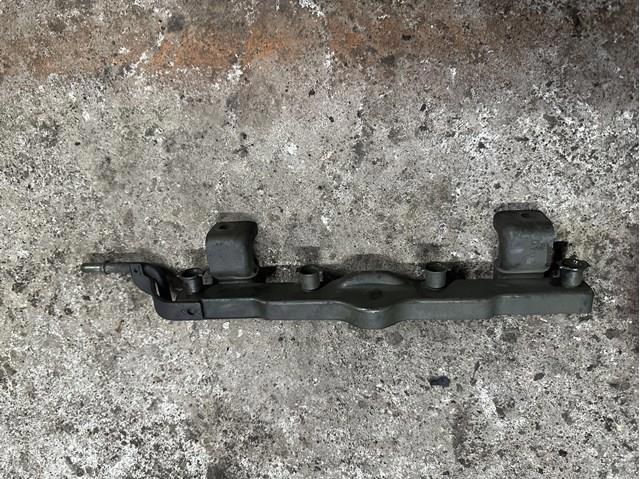 Паливна рампа Z60113150A MAZDA