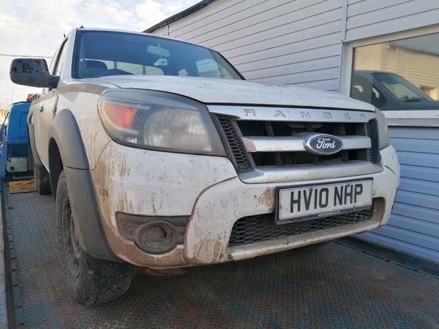 Колінвал двигуна 1435058 FORD