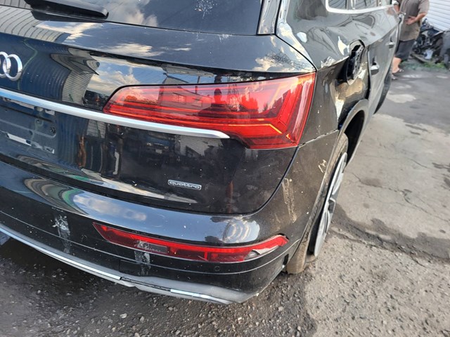 Камера системи забезпечення видимості 8W8827566C VAG