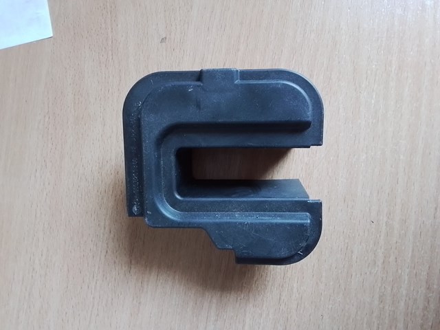 A0008261300 Mercedes