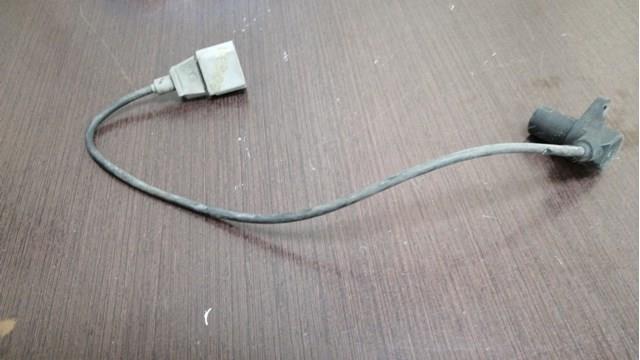 Датчик обертів колінвалу 0261210143 BOSCH
