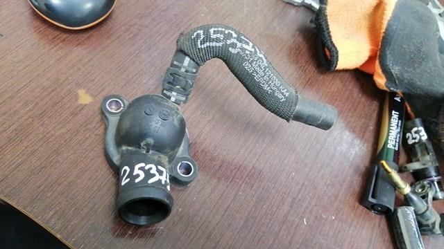 Водопровідна труба 04L121131AA VAG