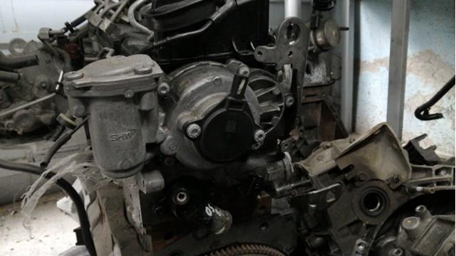 Кришка мотора передня 04L906423 VAG