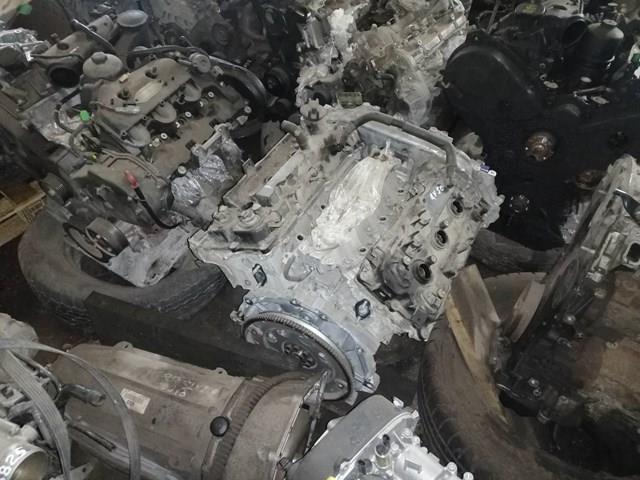Двигун у зборі 101021NFAB NISSAN