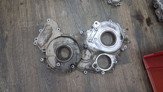 Кришка мотора передня 1132130020 TOYOTA