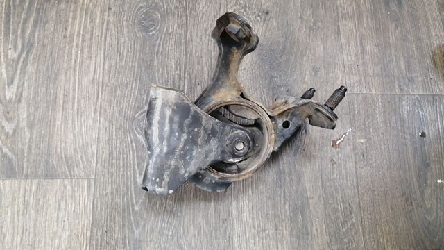 Задня подушка двигуна 123710V040 TOYOTA