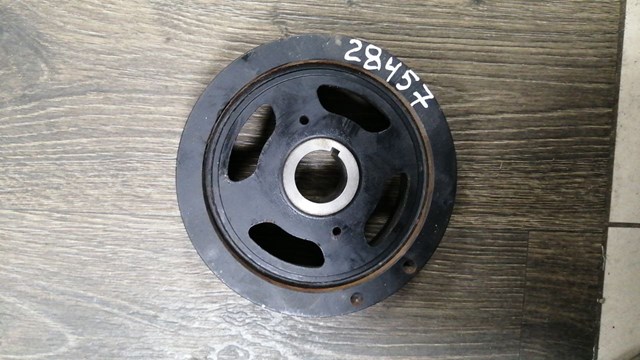 Демпферний шків колінвала 1347036040 TOYOTA