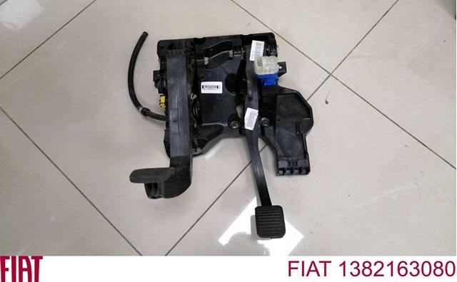 Педаль гальма 1382163080 Fiat/Alfa/Lancia