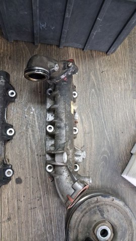 Колектор впускний 1400300Q1E NISSAN
