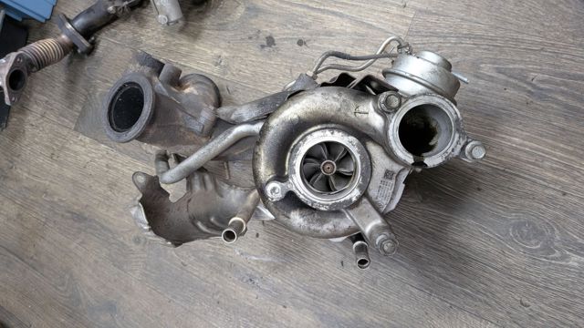 Турбокомпресор 1441100Q1K NISSAN