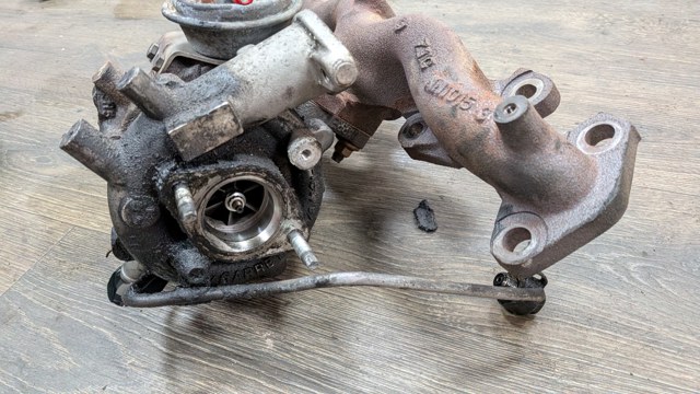 Турбокомпресор 14411ES60A NISSAN