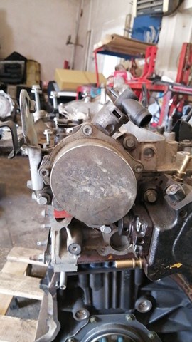 Насос вакуумний 146503760R MERCEDES
