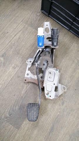 Накладка педалі гальма 1534502 FORD