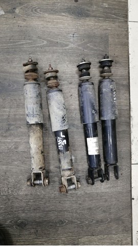 Амортизатор передньої підвіски 15834280 GM