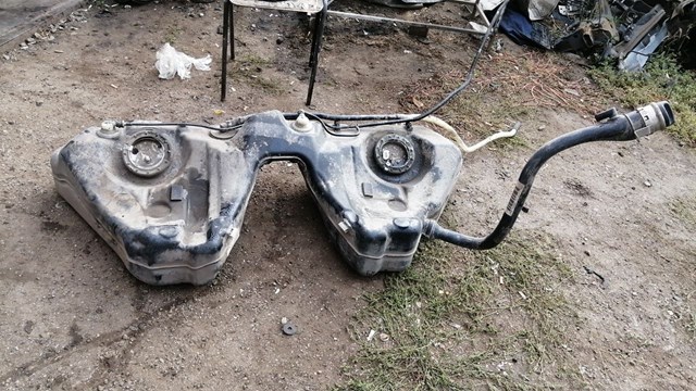 Паливний насос 16117373470 BMW