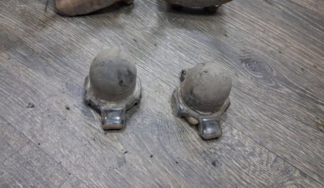 Буфер задньої ресори 1728227 FORD