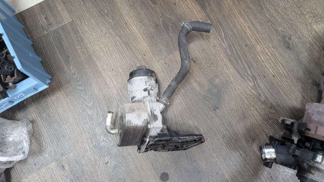 Корпус масляного фільтра 1746665 FORD