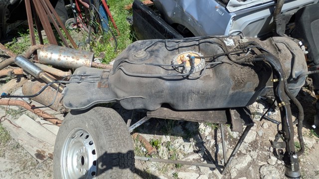 Паливний насос 1749366 FORD