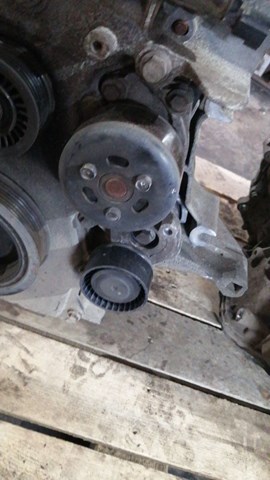 Помпа охолодження Nissan Tiida