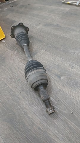 Вісь передня в зборі 22789359 GM