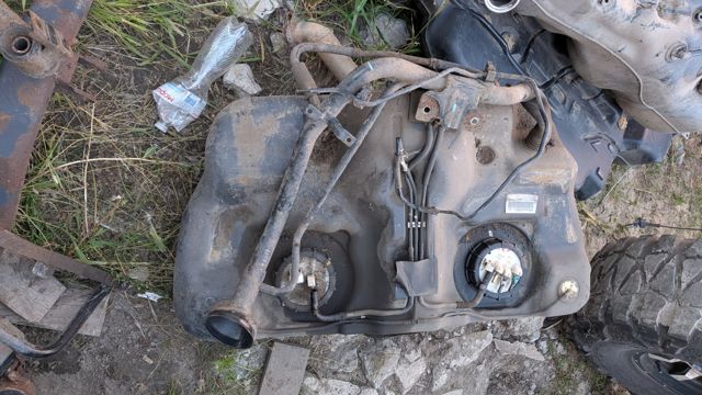 Датчик рівня палива в баку Nissan X-Trail T30