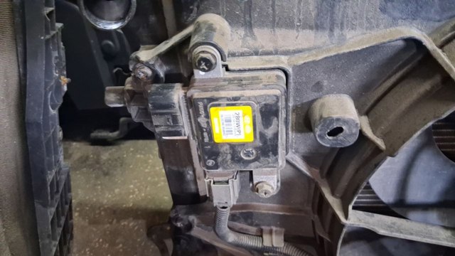 Регулятор оборотів вентилятора, блок управління 25385D9000 HYUNDAI