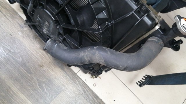 Патрубок системи охолодження 254112B700 HYUNDAI