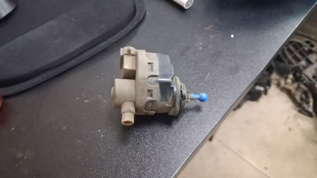 Гідрокоректор фар 26056AU300 NISSAN