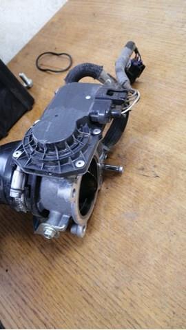 Заслінка повітряна 261000E010 TOYOTA