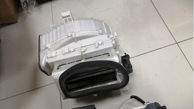 Корпус вентилятора пічки (опалювача салону), в зборі 272001CA1C NISSAN
