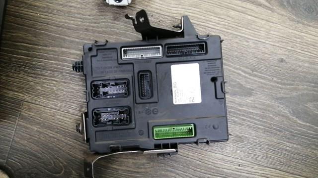 Блок управління комфорту 284B14CB8D NISSAN