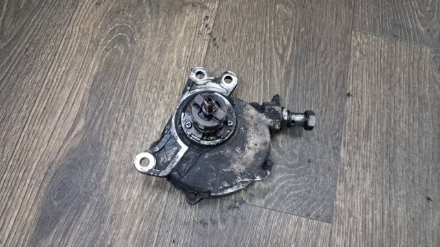 Насос вакуумний 293000E010 TOYOTA